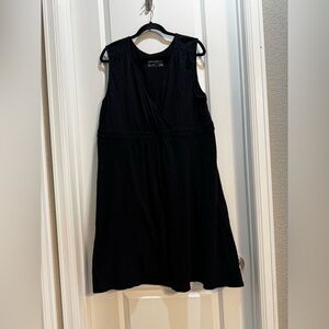 Eddie Bauer Black Sleeveless Dress 2XL VNeck Armpit To Armpit 22” Length 41”